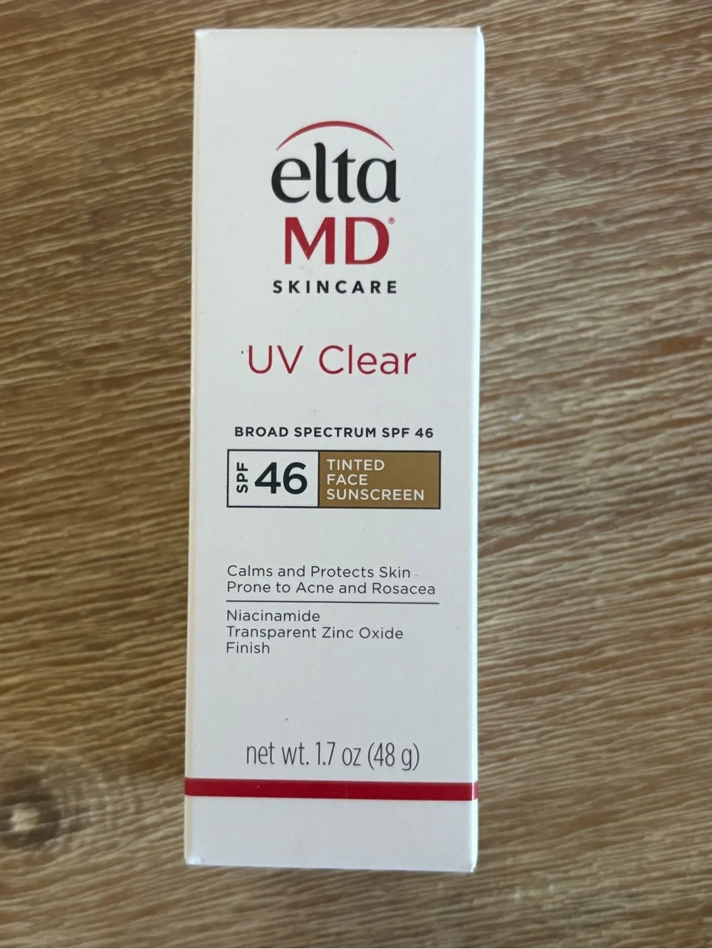 NWT elta tinted moisturizer